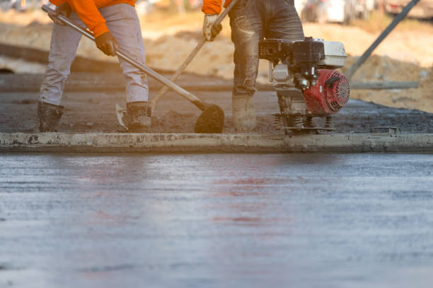 Best Commercial Concrete Contractor  in Pleasant Hill, MS