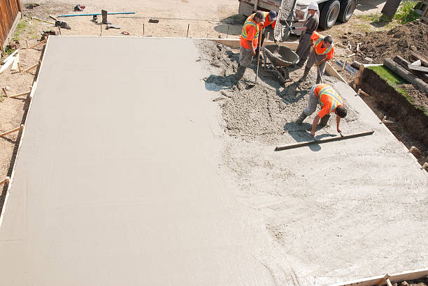 Best Local Concrete Companies  in Pleasant Hill, MS